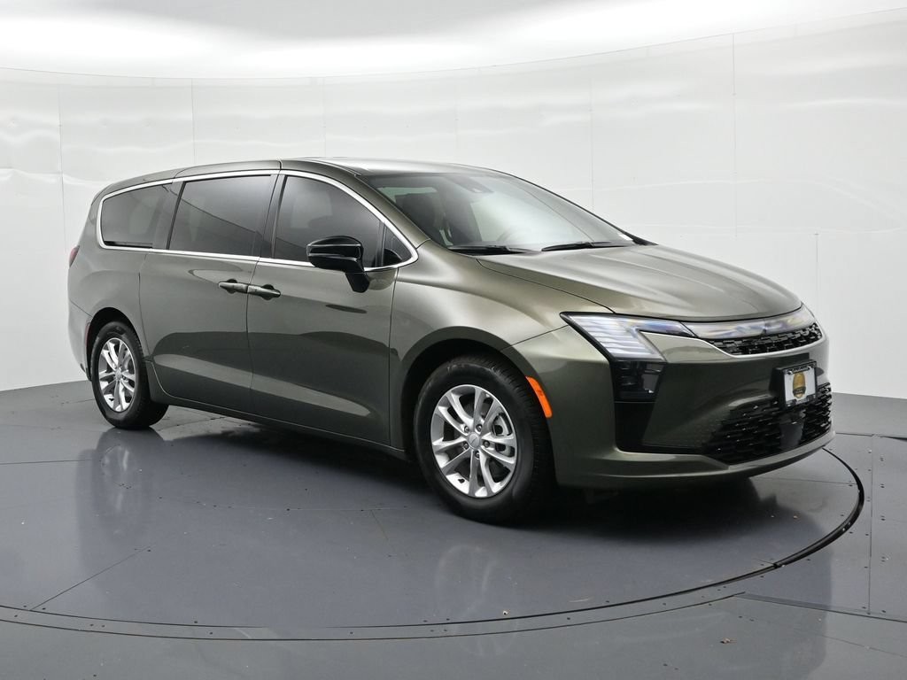 Chrysler Pacifica Vehicle Full-screen Gallery Image 4