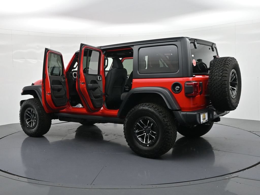 Jeep Wrangler Vehicle Full-screen Gallery Image 24