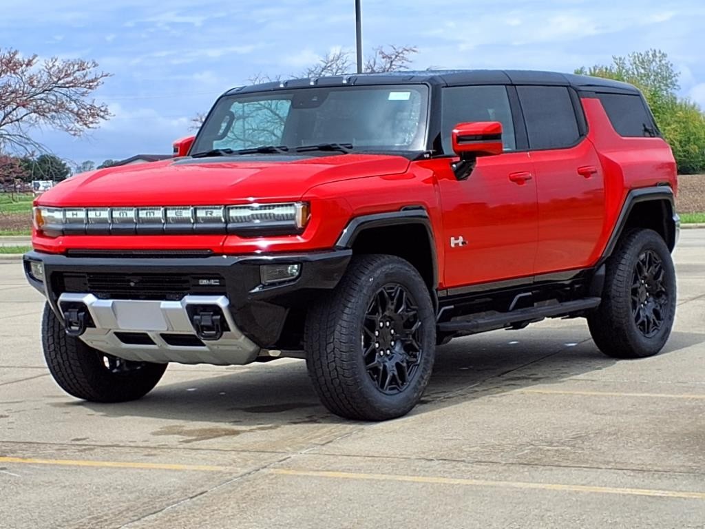 GMC HUMMER EV SUV Vehicle Full-screen Gallery Image 2