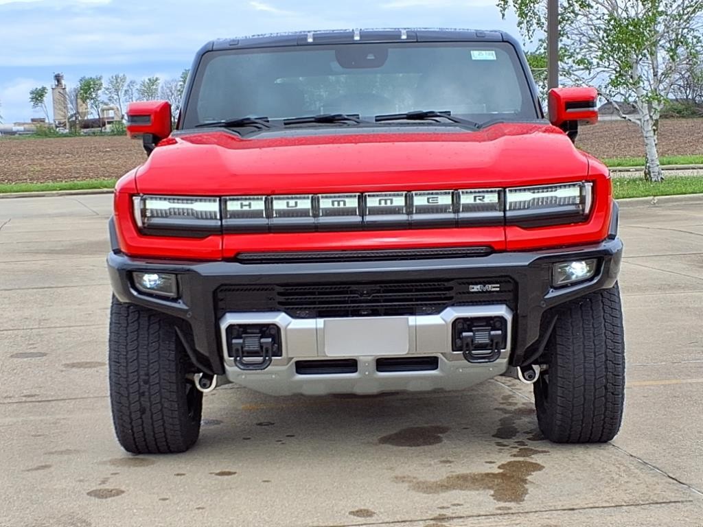 GMC HUMMER EV SUV Vehicle Full-screen Gallery Image 28