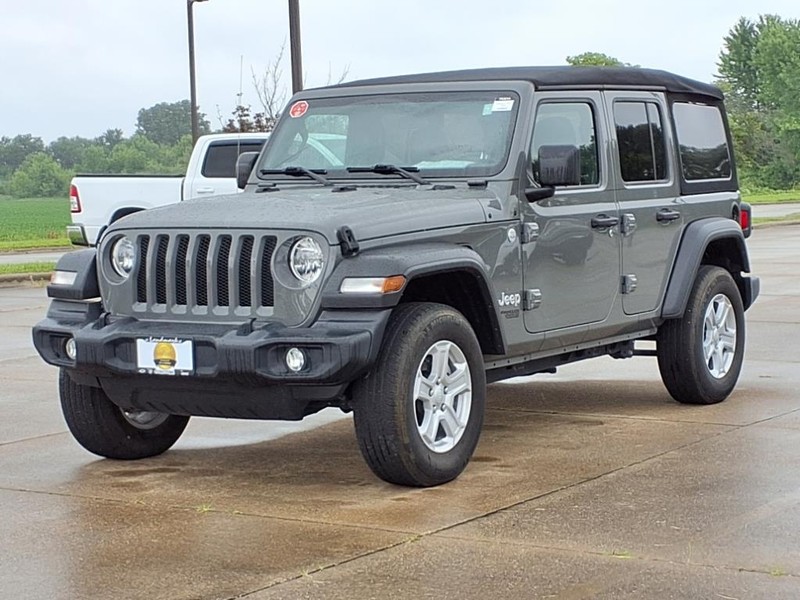 Jeep Wrangler Unlimited Vehicle Full-screen Gallery Image 2