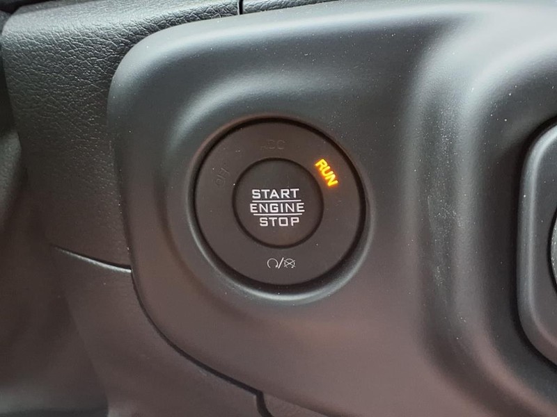 Jeep Wrangler Unlimited Vehicle Full-screen Gallery Image 15