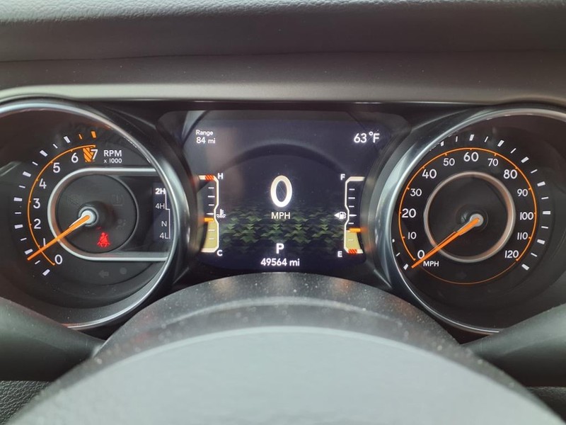 Jeep Wrangler Unlimited Vehicle Full-screen Gallery Image 19