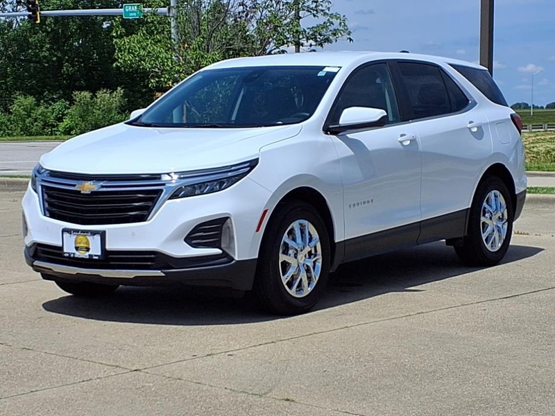 Chevrolet Equinox Vehicle Full-screen Gallery Image 02