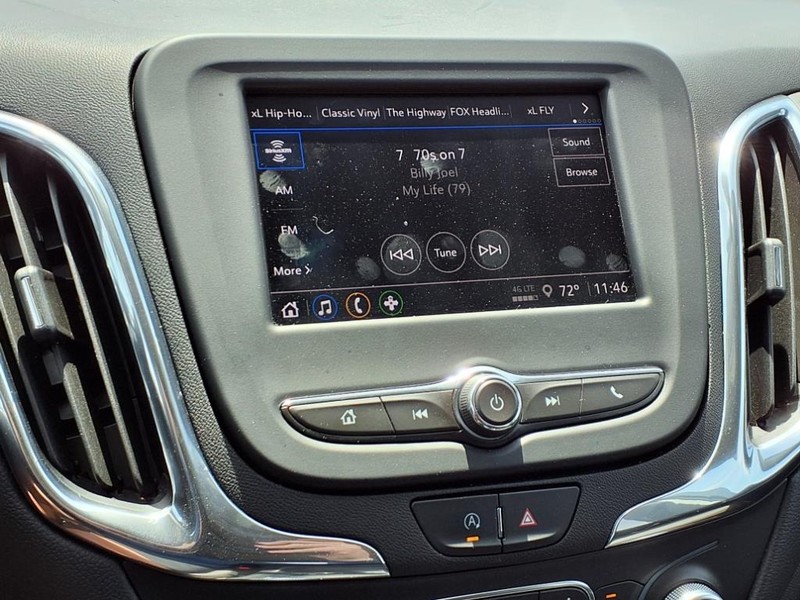 Chevrolet Equinox Vehicle Full-screen Gallery Image 08