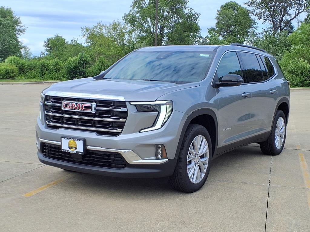 GMC Acadia Vehicle Full-screen Gallery Image 2