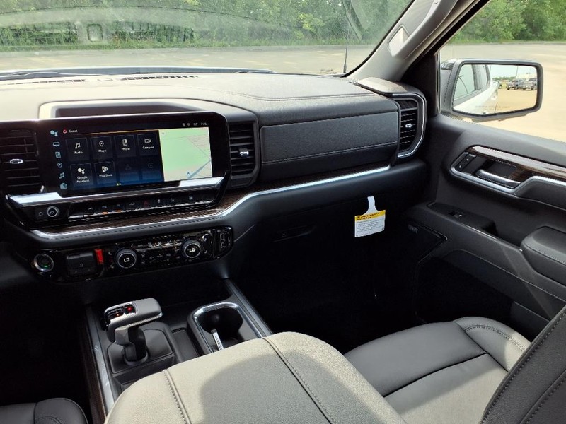 Chevrolet Silverado 1500 Vehicle Full-screen Gallery Image 6