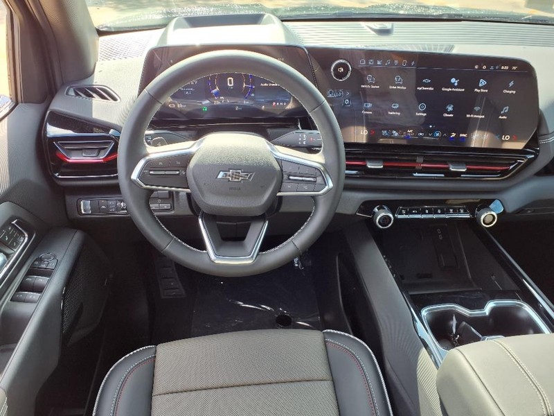 Chevrolet Silverado EV Vehicle Full-screen Gallery Image 5