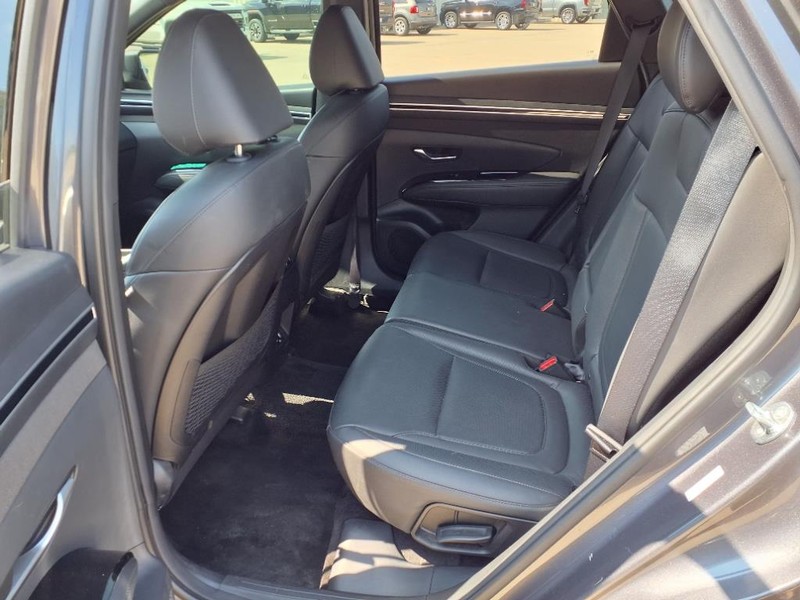 Hyundai Tucson Vehicle Full-screen Gallery Image 22