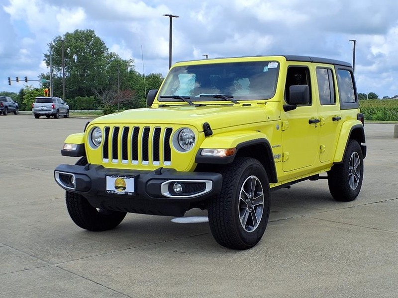 Jeep Wrangler Vehicle Full-screen Gallery Image 2