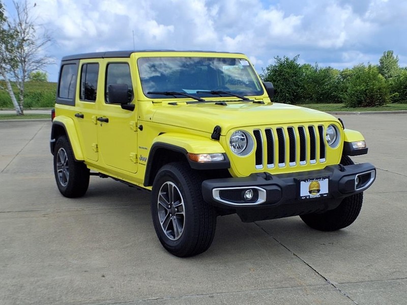 Jeep Wrangler Vehicle Full-screen Gallery Image 6