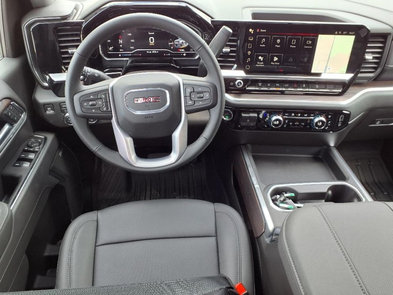 GMC Sierra 2500HD Vehicle Full-screen Gallery Image 5