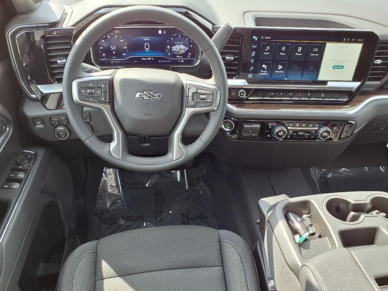 Chevrolet Silverado 1500 Vehicle Full-screen Gallery Image 5