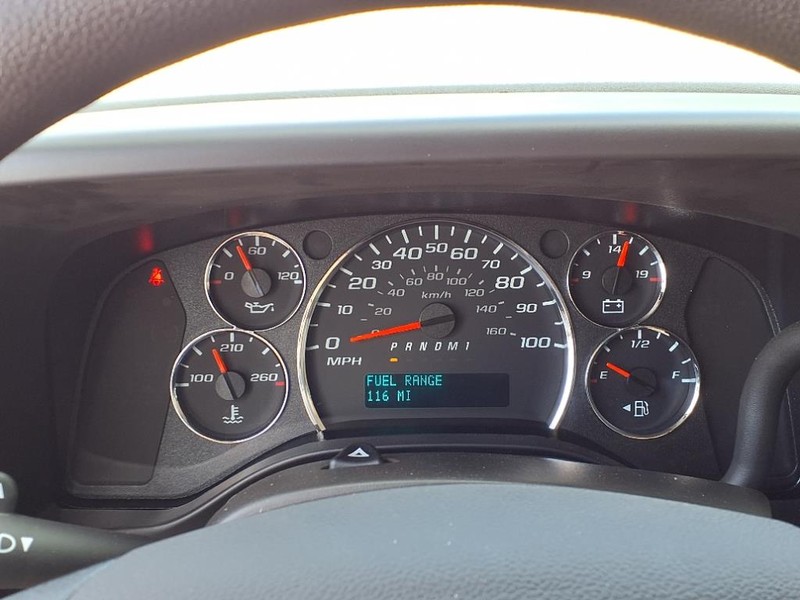 Chevrolet Express Vehicle Full-screen Gallery Image 8