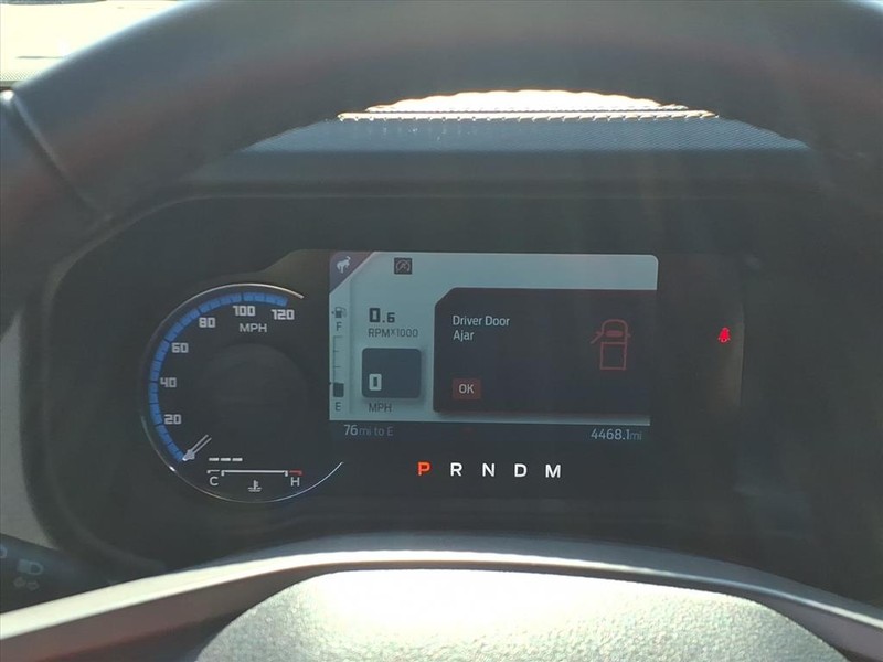 Ford Bronco Vehicle Full-screen Gallery Image 20