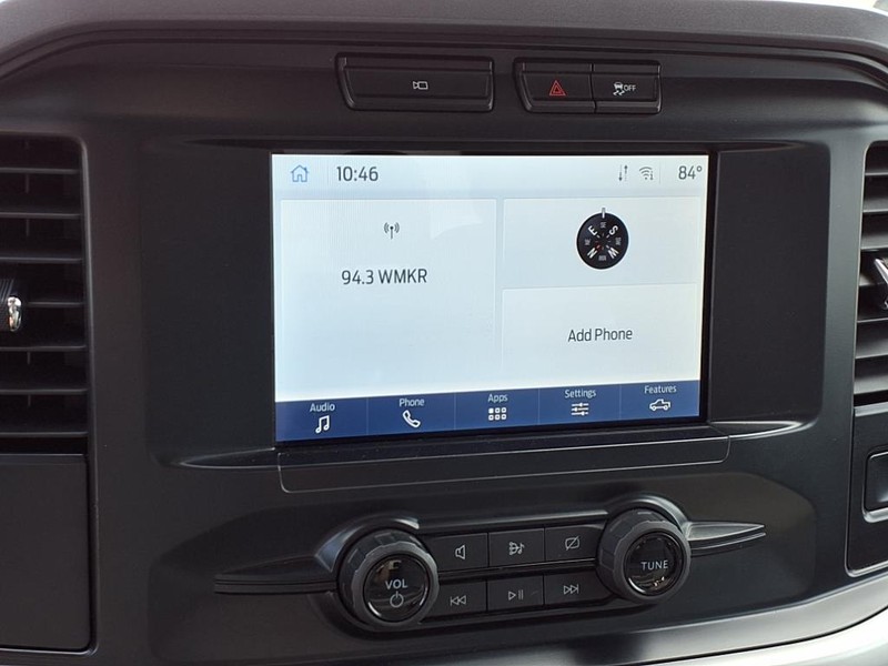 Ford F-150 Vehicle Full-screen Gallery Image 7