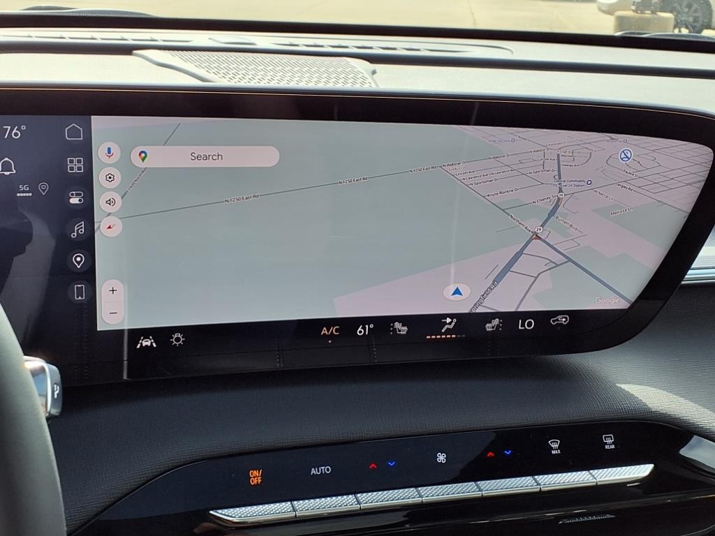 Buick Enclave Vehicle Full-screen Gallery Image 8