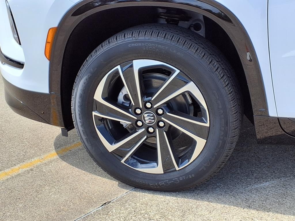 Buick Enclave Vehicle Full-screen Gallery Image 19