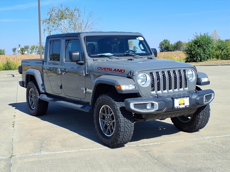 Jeep Gladiator Vehicle Full-screen Gallery Image 6
