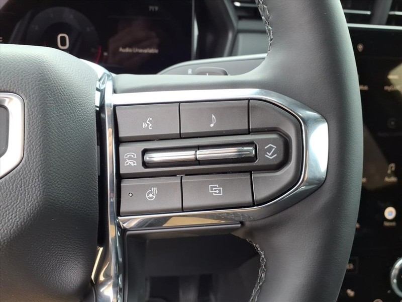 GMC Terrain Vehicle Full-screen Gallery Image 12