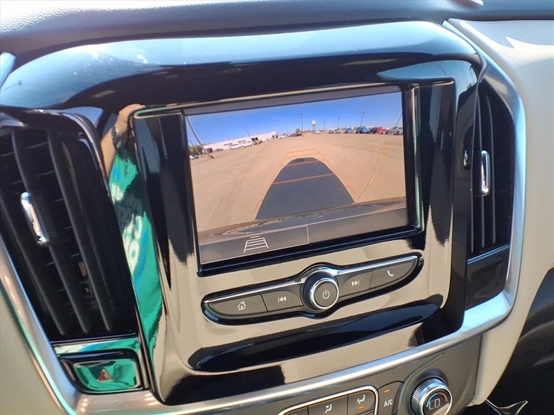 Chevrolet Traverse Vehicle Full-screen Gallery Image 13