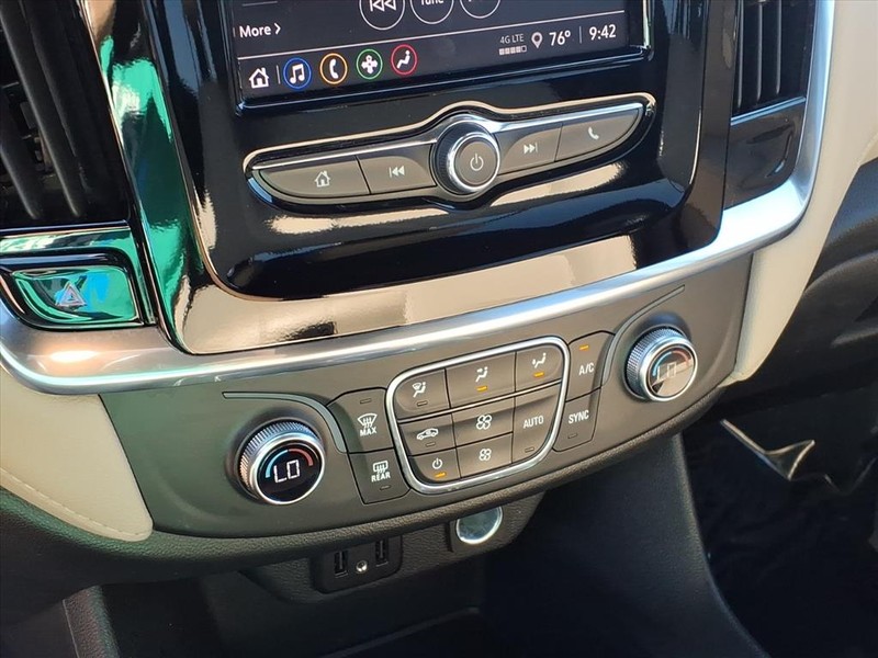 Chevrolet Traverse Vehicle Full-screen Gallery Image 14