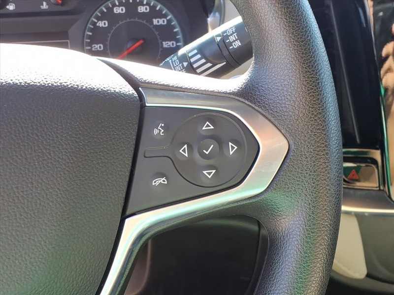 Chevrolet Traverse Vehicle Full-screen Gallery Image 17