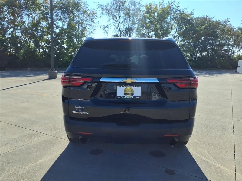 Chevrolet Traverse Vehicle Full-screen Gallery Image 24