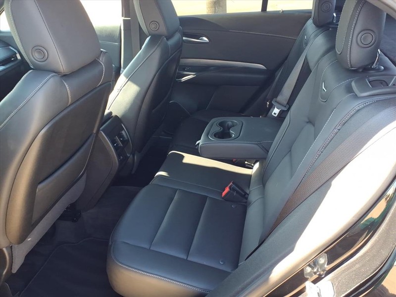 Cadillac XT4 Vehicle Full-screen Gallery Image 21