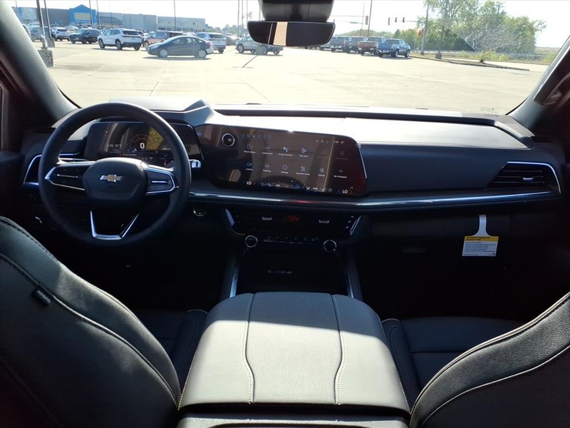 Chevrolet Tahoe Vehicle Full-screen Gallery Image 4