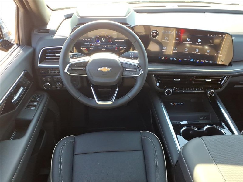 Chevrolet Tahoe Vehicle Full-screen Gallery Image 5