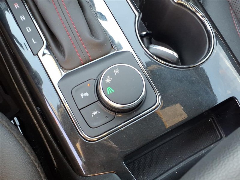 Chevrolet Blazer Vehicle Full-screen Gallery Image 16