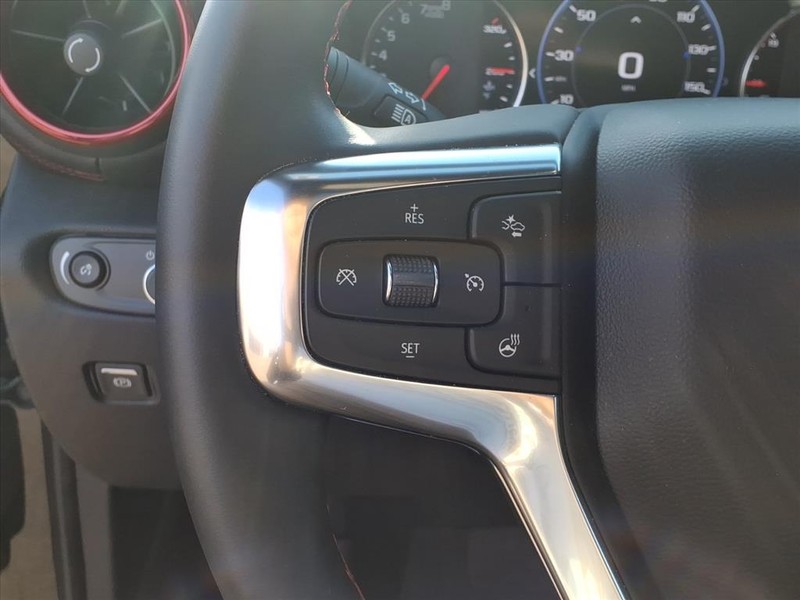 Chevrolet Blazer Vehicle Full-screen Gallery Image 17