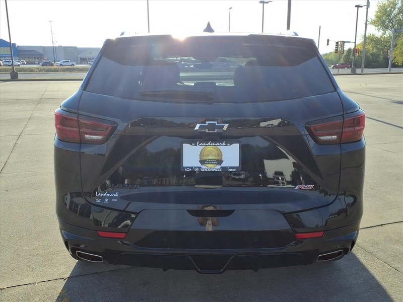 Chevrolet Blazer Vehicle Full-screen Gallery Image 24