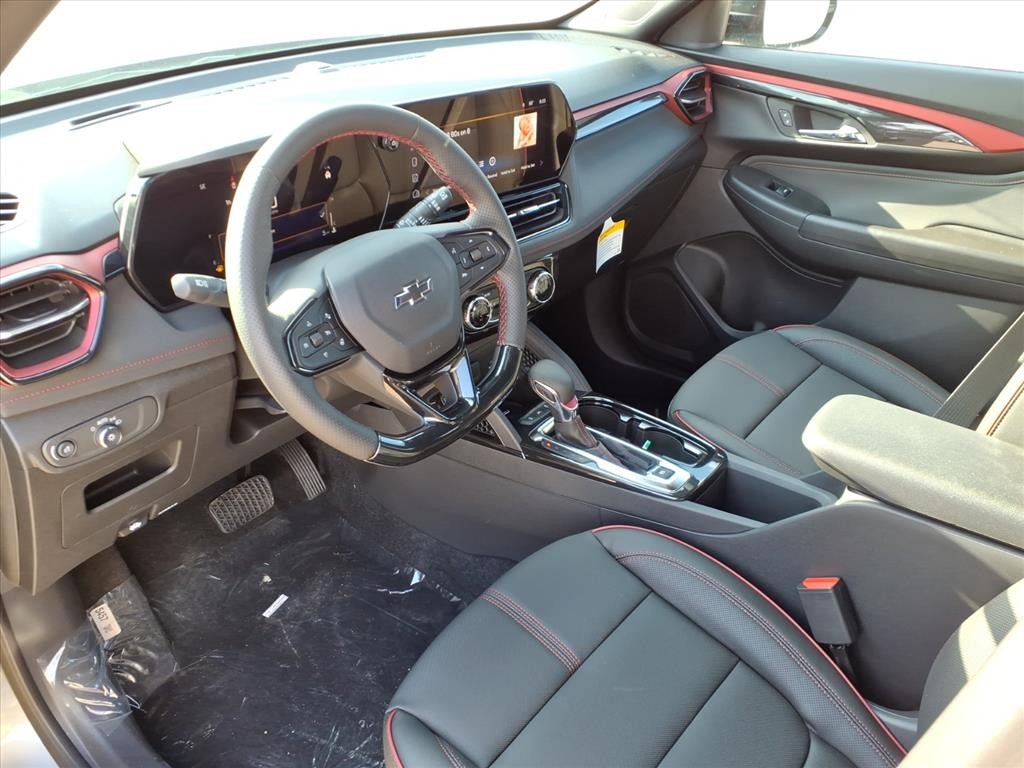 Chevrolet Trailblazer Vehicle Full-screen Gallery Image 16