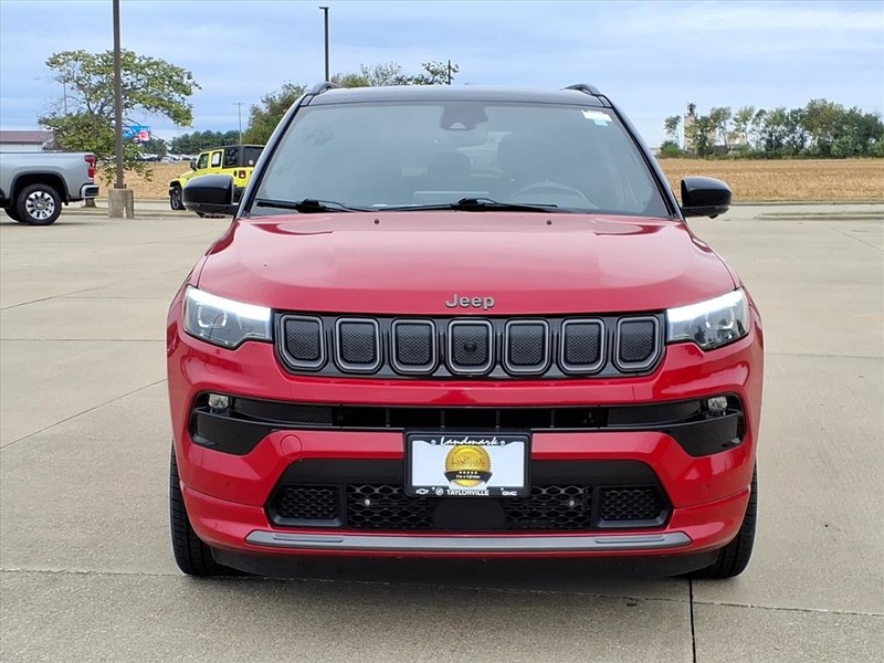 Jeep Compass Vehicle Full-screen Gallery Image 7
