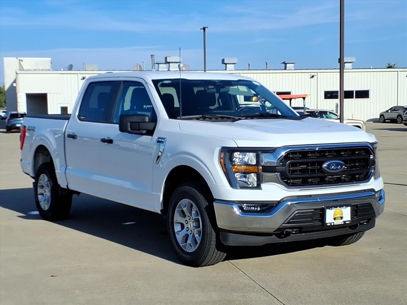 Ford F-150 Vehicle Full-screen Gallery Image 6
