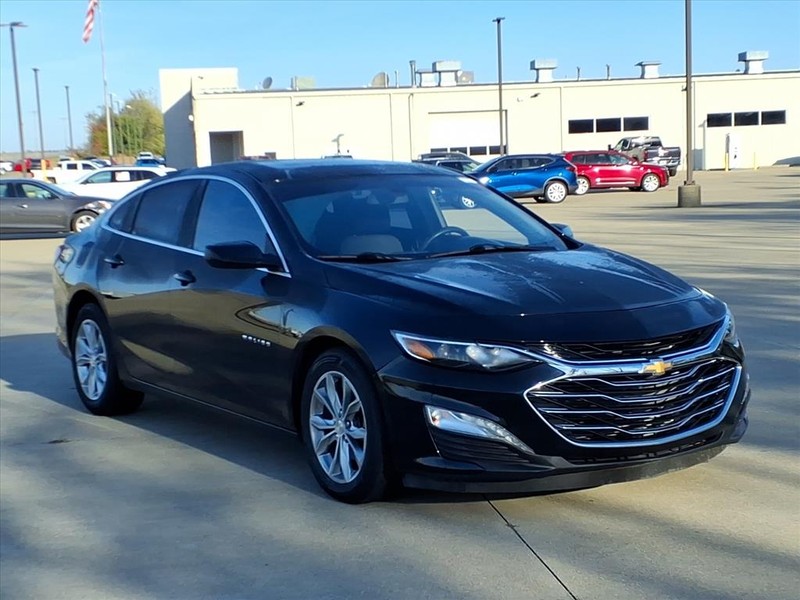 Chevrolet Malibu Vehicle Full-screen Gallery Image 06