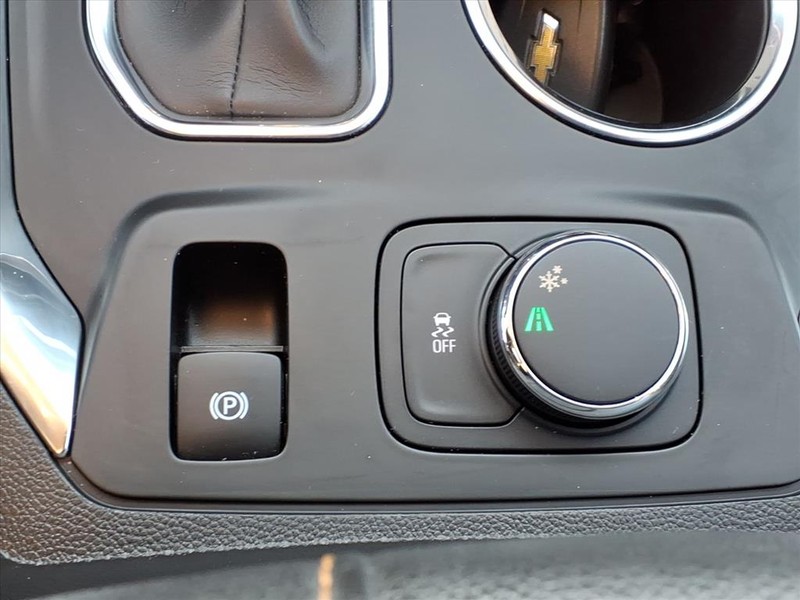 Chevrolet Traverse Vehicle Full-screen Gallery Image 16