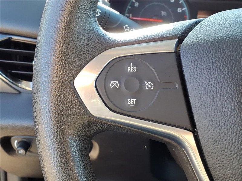 Chevrolet Traverse Vehicle Full-screen Gallery Image 17