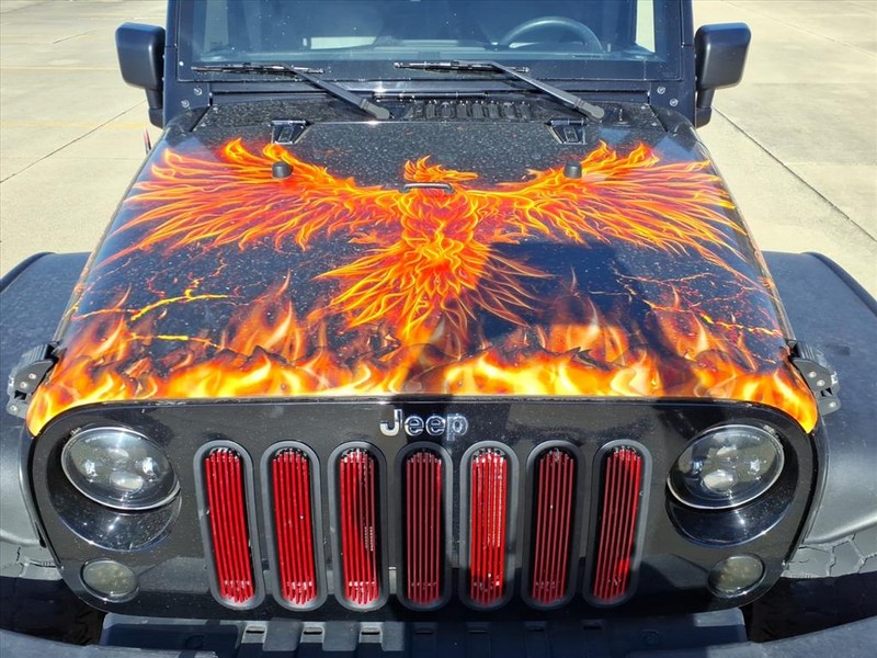 Jeep Wrangler Unlimited Vehicle Full-screen Gallery Image 8