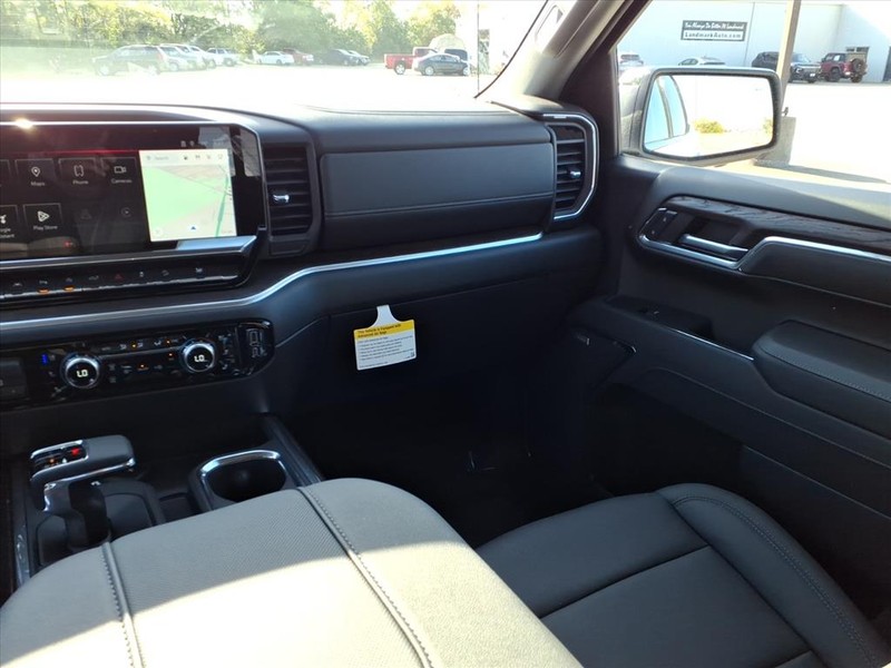 GMC Sierra 1500 Vehicle Full-screen Gallery Image 6