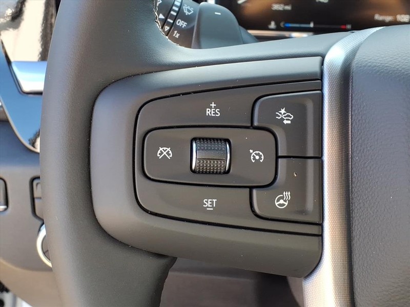 GMC Sierra 1500 Vehicle Full-screen Gallery Image 12