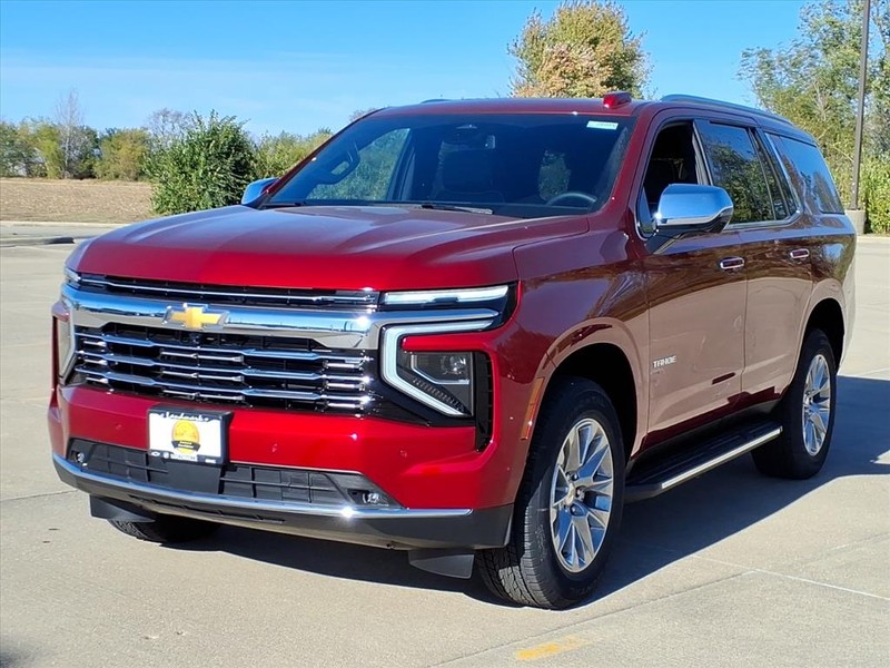 Chevrolet Tahoe Vehicle Full-screen Gallery Image 2