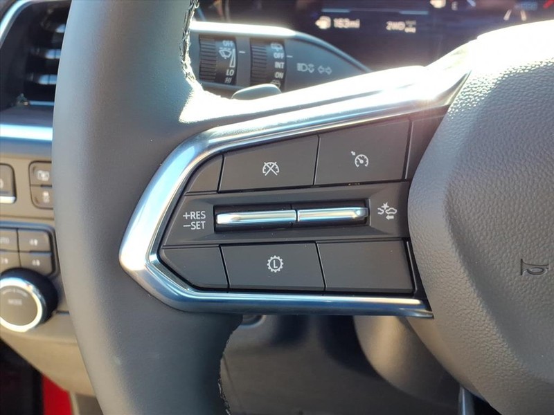 Chevrolet Tahoe Vehicle Full-screen Gallery Image 11