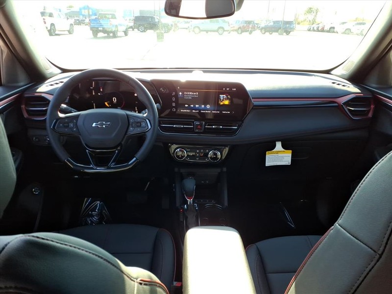 Chevrolet Trailblazer Vehicle Full-screen Gallery Image 4