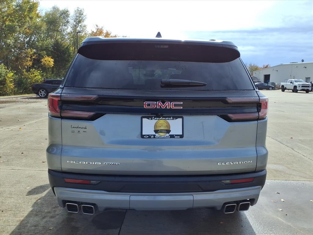 GMC Acadia Vehicle Full-screen Gallery Image 19