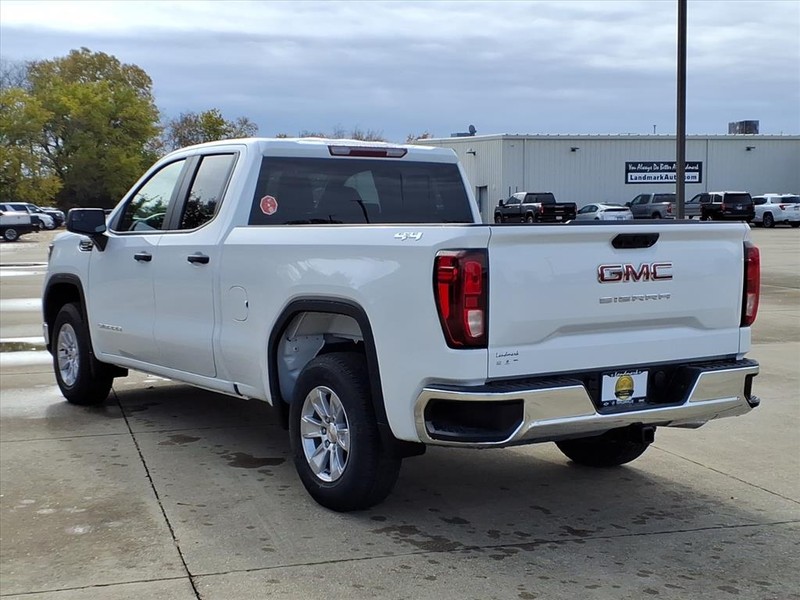 GMC Sierra 1500 Vehicle Full-screen Gallery Image 3