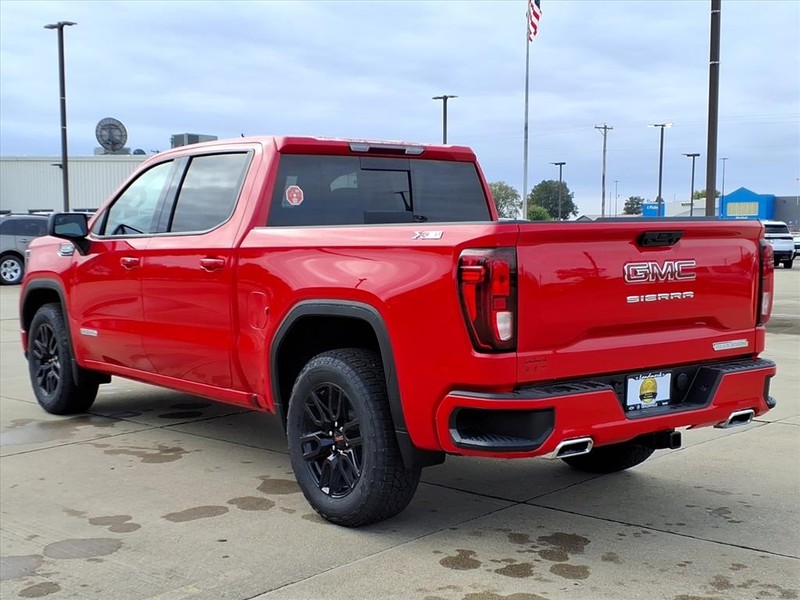 GMC Sierra 1500 Vehicle Full-screen Gallery Image 3