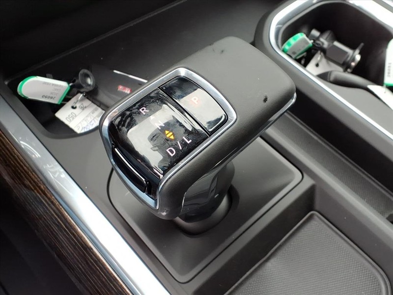 GMC Sierra 1500 Vehicle Full-screen Gallery Image 11